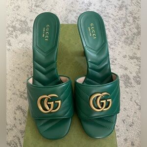 Gucci Marmont slide sandals